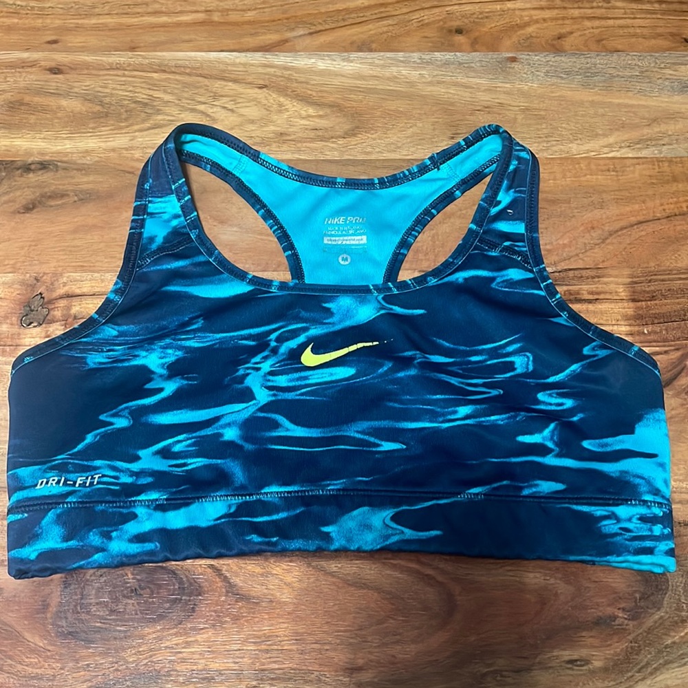 Nike Pro Sports Bra